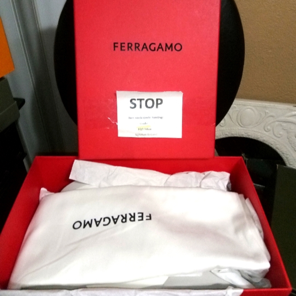 FERRAGAMO
